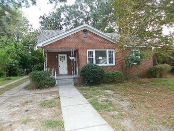 3223 Gwin St, Portsmouth, VA 23704 