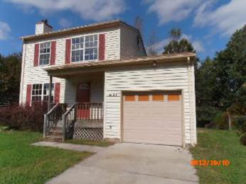 621 Dorene Pl, Newport News, VA 23608 