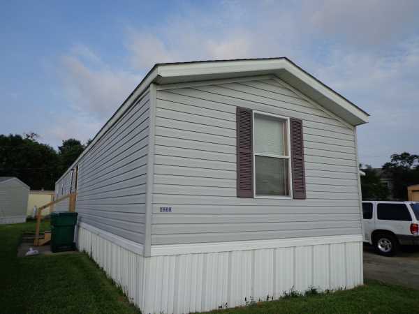 1900 Coral Ave, Chesapeake, VA 23324 