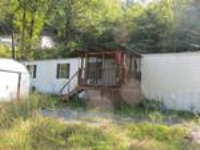 1061 ARROWHEAD RD, Grundy, VA 24614 
