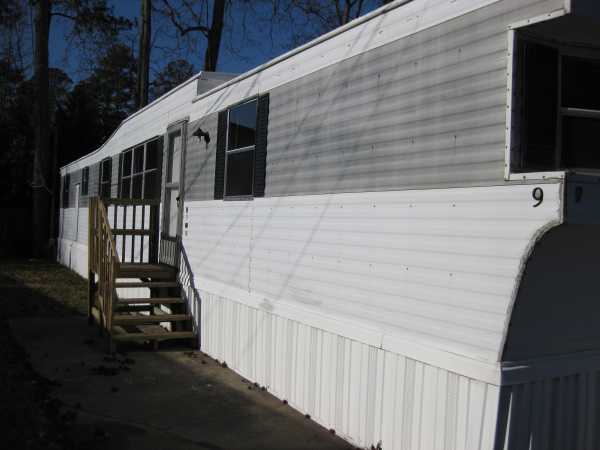 3505 Hampton Hwy #9, Yorktown, VA 23693 