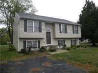 12024 N Dickinson Dr, Fredericksburg, VA 22407 