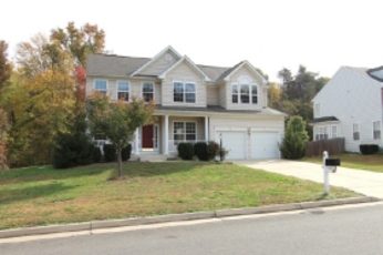 15 Lansberry Park Dr, Fredericksburg, VA 22405 