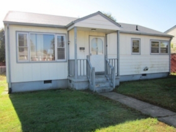 410 E Cawson St, Hopewell, VA 23860 