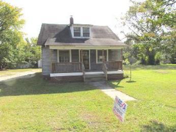 7 Peachtree Ct, Portsmouth, VA 23703 