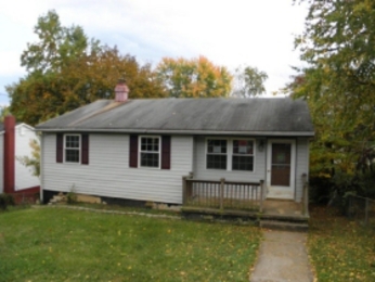 113 15th St E, Front Royal, VA 22630 