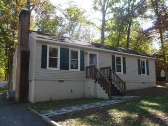 3213 Sylvania Rd, Chester, VA 23831 