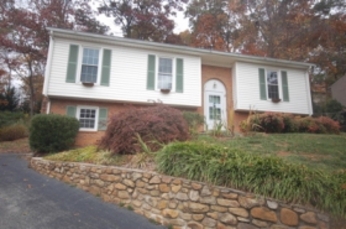 3565 Meadowlark Road, Roanoke, VA 24018 