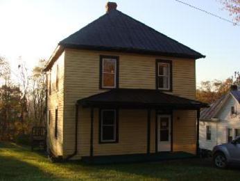 320 Virginia Ave, Marion, VA 24354 