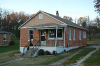 334 Elm St, Staunton, VA 24401 