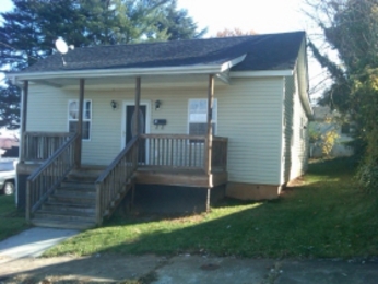 104 Willow St, Lynchburg, VA 24503 