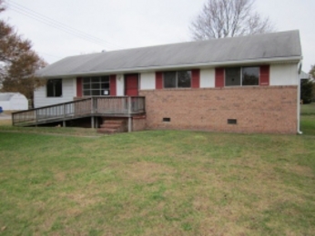 2411 Bluefield Street, Hopewell, VA 23860 