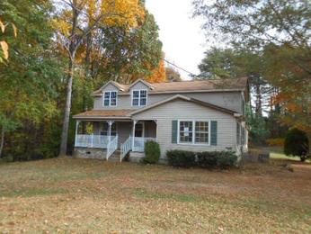 2713 R And L Smith Dr, Danville, VA 24540 