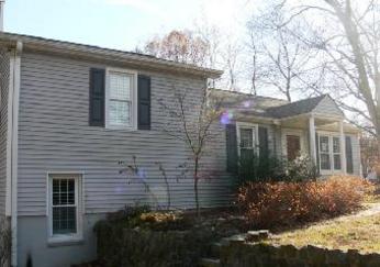 73 Ferry Rd, Fredericksburg, VA 22405 