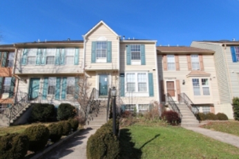 44004 Choptank Terr, Ashburn, VA 20147 