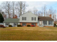 105 Cambridge Dr, Lynchburg, VA 24502 