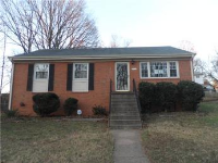 2710 Susten Ln, Richmond, VA 23224 