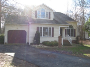 11110 Kentshire Ln, Chester, VA 23831 