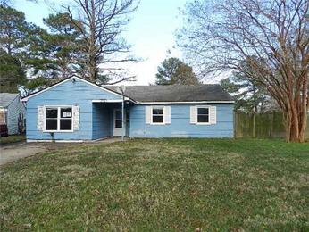 2940 Dante Place, Virginia Beach, VA 23453 