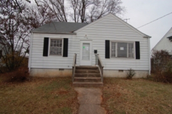 2708 Cornell Dr NW, Roanoke, VA 24012 