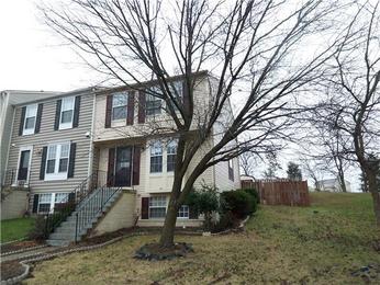 525 Ridgefield Ave, Stephens City, VA 22655 