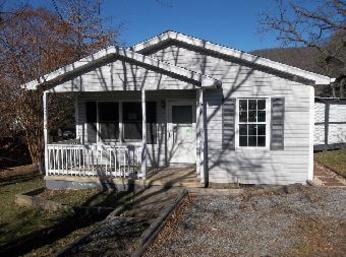 345 Mary Gray Ln, Staunton, VA 24401 