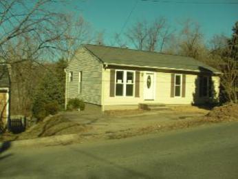516 Ruddell Rd, Vinton, VA 24179 