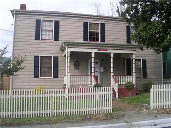 1003 Maplewood Ave, Hopewell, VA 23860 