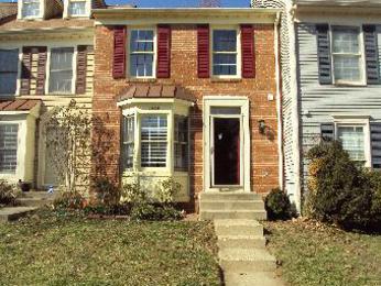7686 Northern Oaks Ct, Springfield, VA 22153 