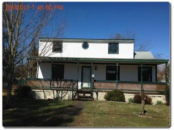 208 Fairview Cir N, Portsmouth, VA 23702 