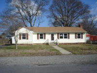 12 Gray St E, Sandston, VA 23150 