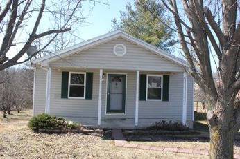 208 Mulberry Street, Staunton, VA 24401 