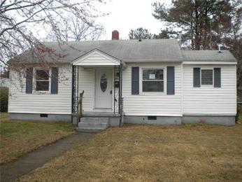 204 Ashburn Road, Portsmouth, VA 23702 