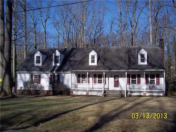 14800 Walthall Dr, Colonial Heights, VA 23834 