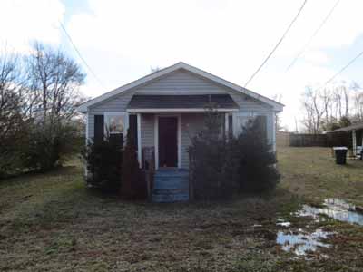 2306  COURTHOUSE RD, HOPEWELL, VA 23860 