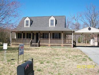 7182 Fire Ln, Mechanicsville, VA 23116 