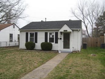 1923 Long Green Ln, Hampton, VA 23663 