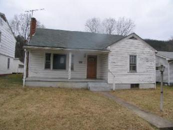 1936 Birch Ave, Buena Vista, VA 24416 