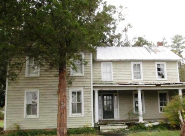 201 N Main St, Kilmarnock, VA 22482 