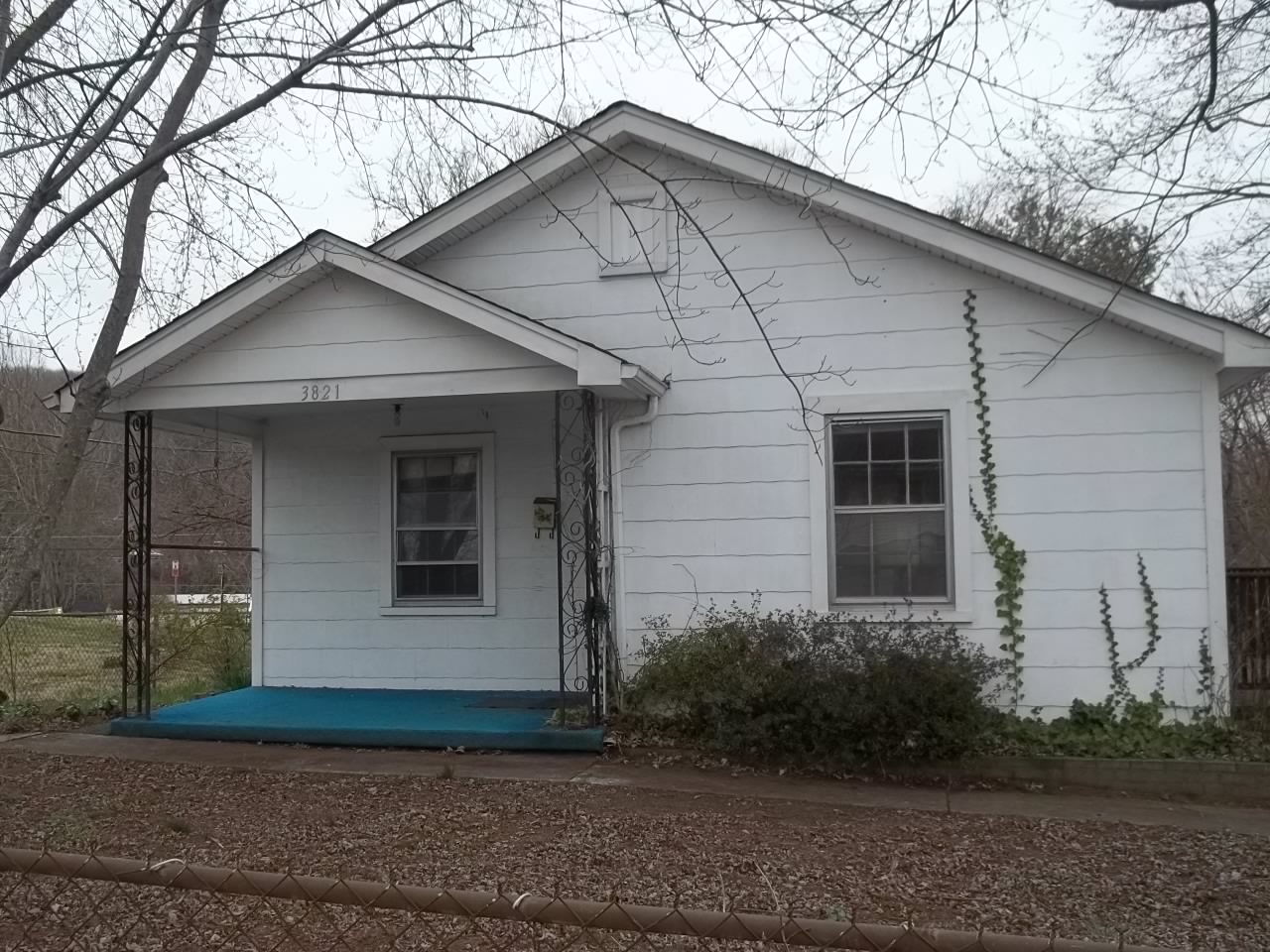 3821 Parkwood Ave, Lynchburg, VA 24501 