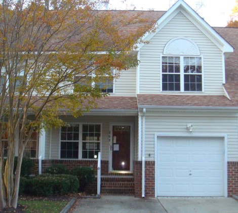 202 Bridge Ln Unit 101, Yorktown, VA 23692 