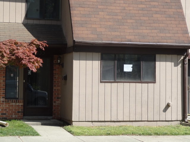 1035 Willow Green Dr, Newport News, VA 23602 