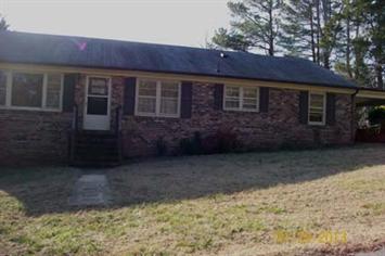 100 Snead Ln, Halifax, VA 24558 