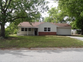 733 Spooner Rd, Virginia Beach, VA 23462 