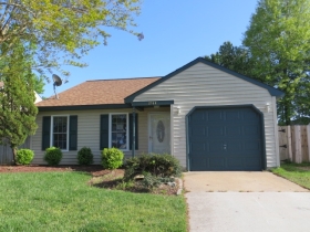 1944 Aquamarine Dr, Virginia Beach, VA 23456 