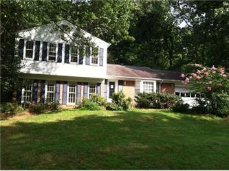 2819 Bree Hill Rd, Oakton, VA 22124 
