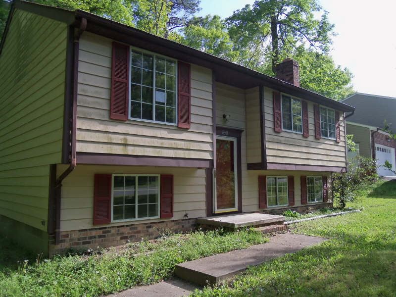 8801 Pepperidge Rd, North Chesterfield, VA 23236 