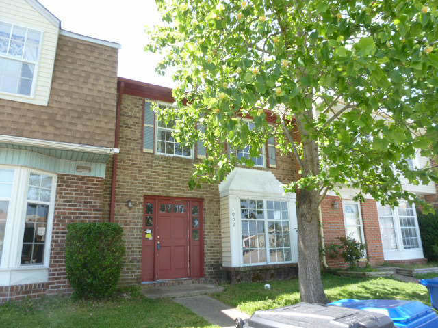 1002 Smoke Tree Ln, Virginia Beach, VA 23452 