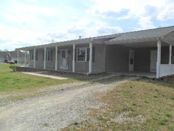 604 Moorefield Brid, Danville, VA 24540 