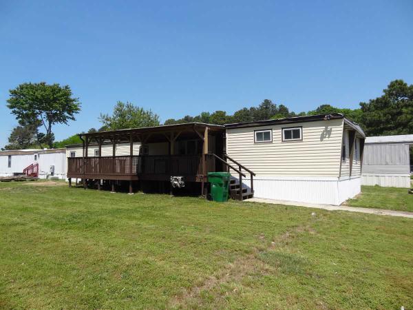 28 S. Elm Ct., Newport News, VA 23608 